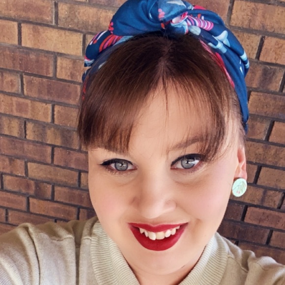 Meet your Posher, Kirstie - Picture 1 of 1